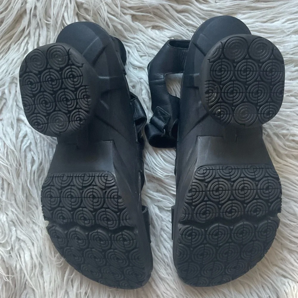 Z-Coil Sidewinder Pain Relief Black Leather Open Toe Spring Heel Sandal Size 14